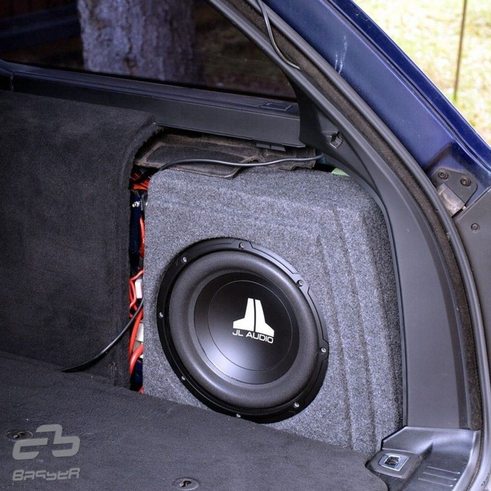 T1 Audio - BMW 5 E39 Touring Estate 1995 - 2004 Right Arch Custom Fit 10" Car Sub Subwoofer Bass Box