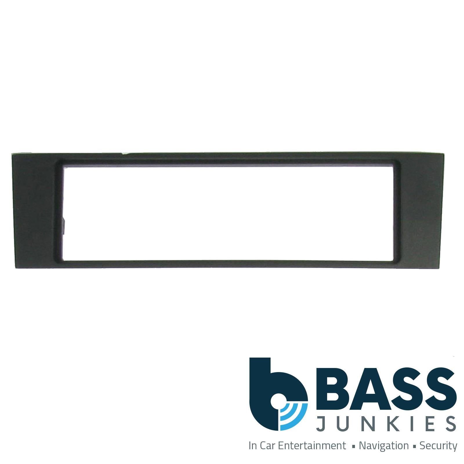 Connects2 CT24AU04 - Audi A3 2003-2006 (8P) Car Stereo Single Din Black Fascia Panel