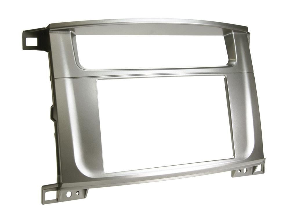 Connects2 CT24TY19 - Toyota Landcruiser 2003 - 2007 Single Din Fascia Panel