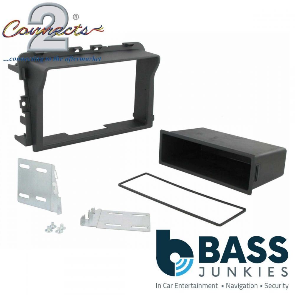 Connects2 CT23RT05 Renault Trafic 2011 - 2014 Car Stereo Double Din Fascia Panel
