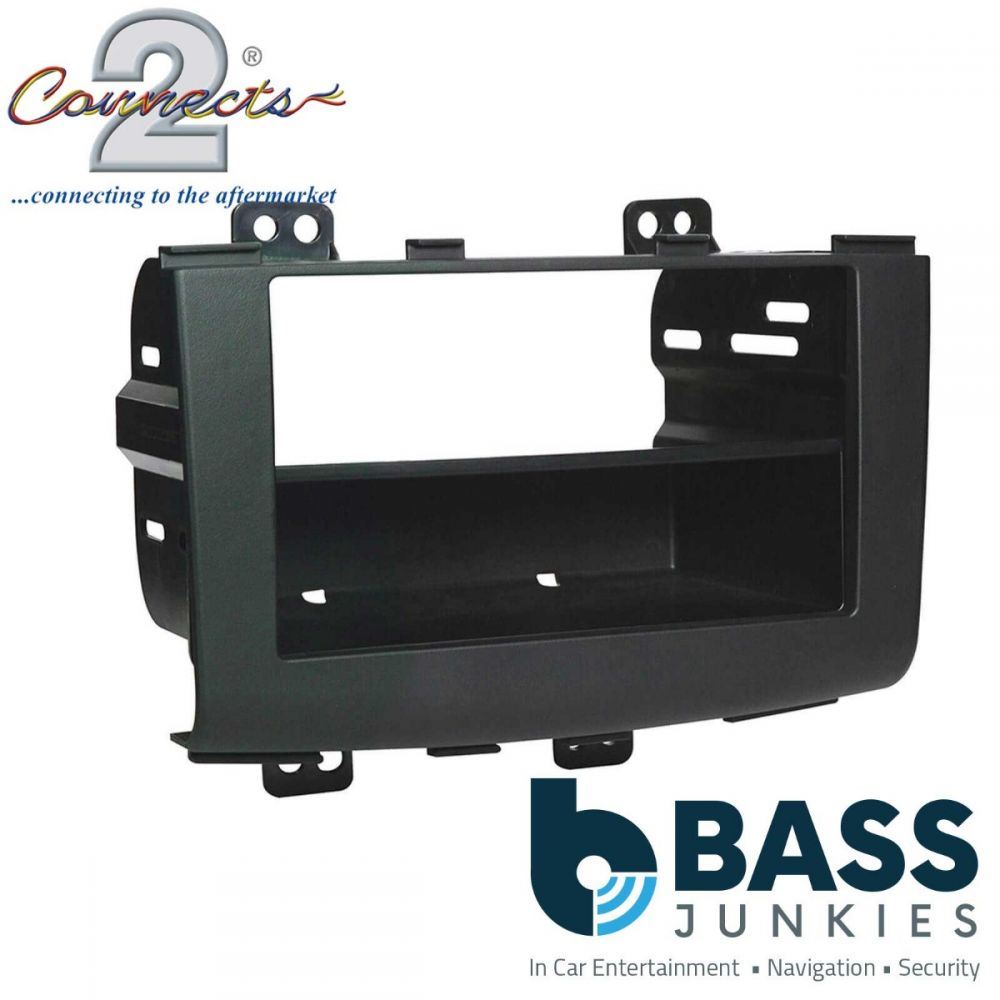 Connects2 CT24NS18 - Nissan Rogue 2008 - 2010 Single Din Fascia Panel
