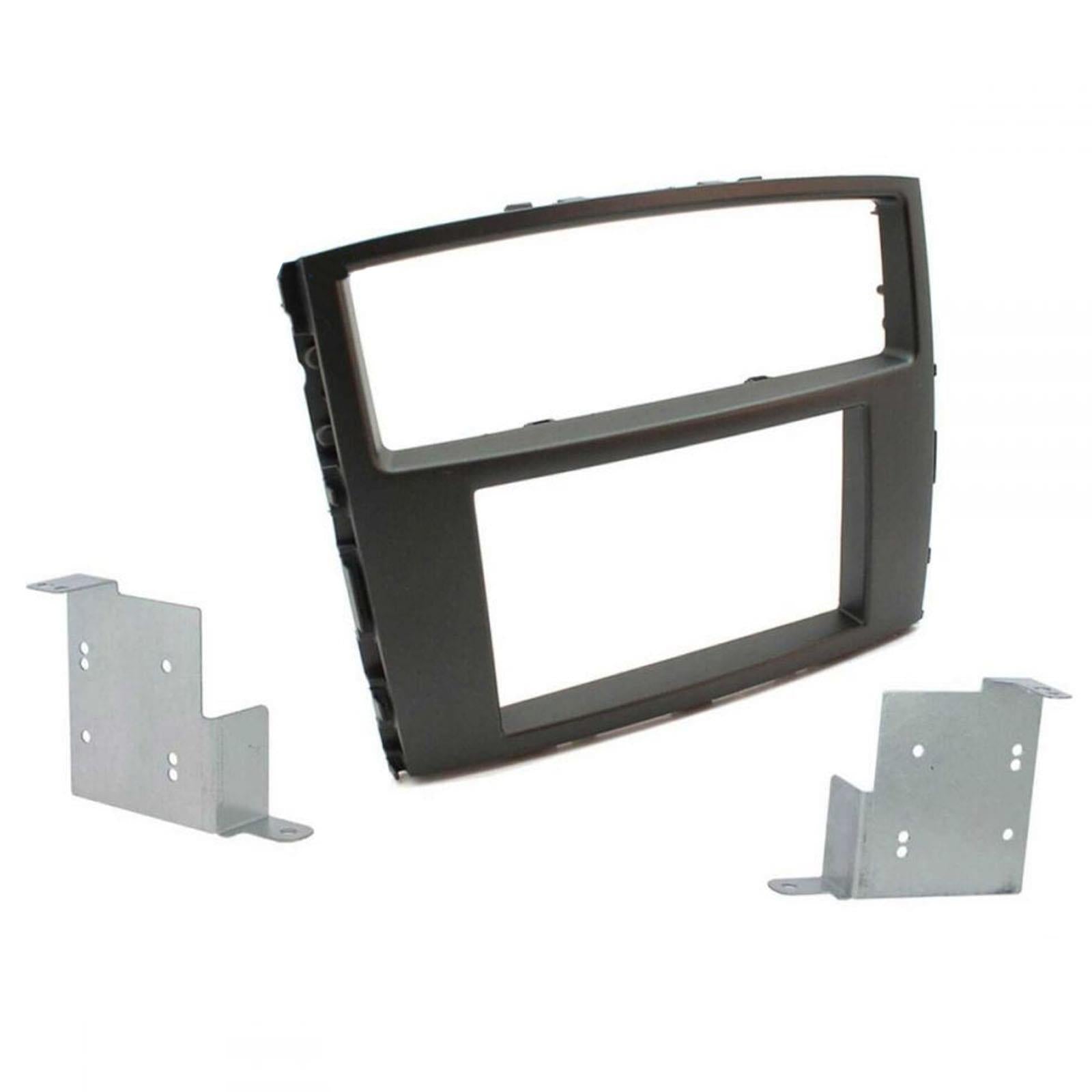 Connects2 CT24MT05 Mitsubishi Shogun Montero Pajero Car Stereo Single Din Fascia Panel (Silver)