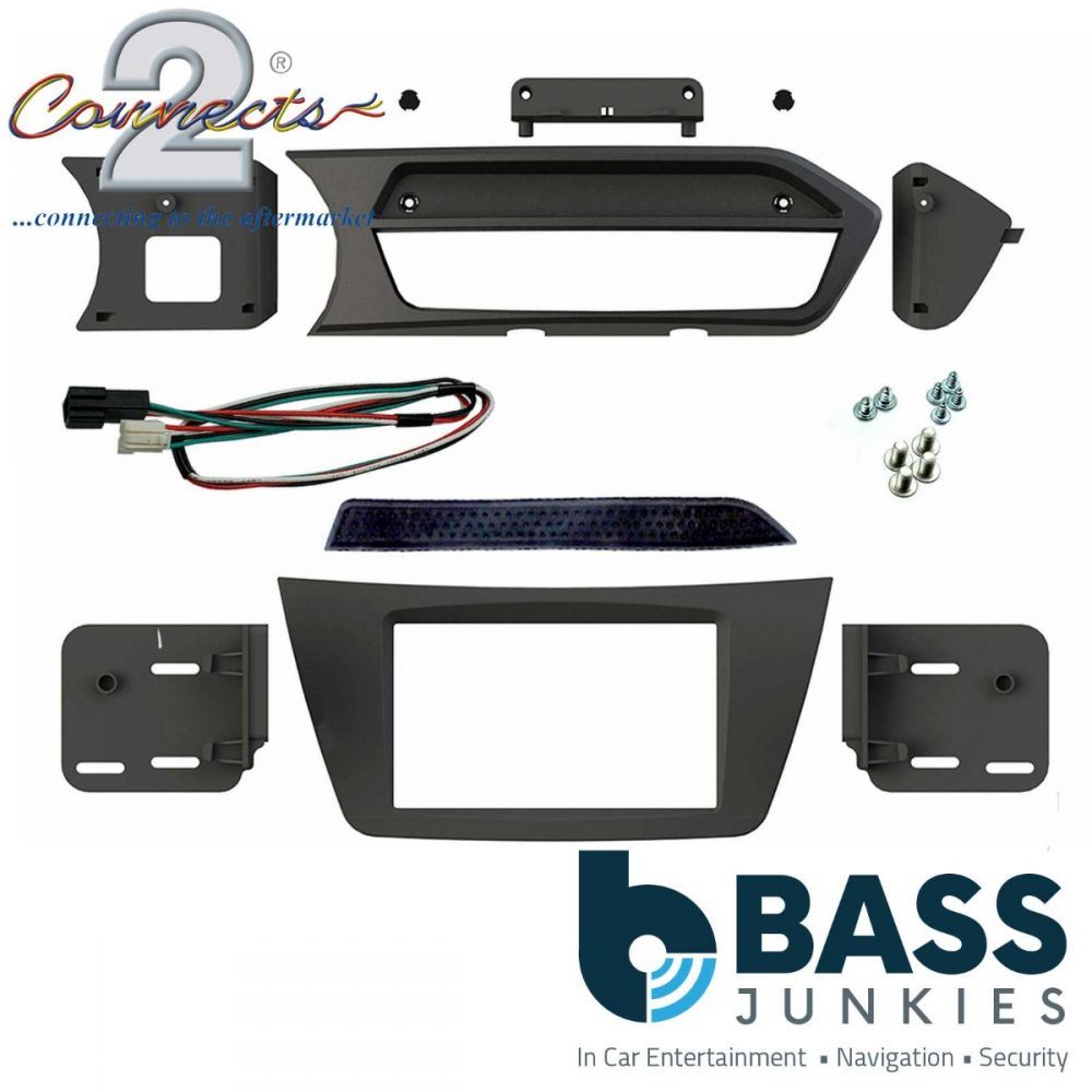 Connects2 CT23MB25L LHD Mercedes C-Class 2011 - 2013 Car Stereo Double Din Fascia Panel