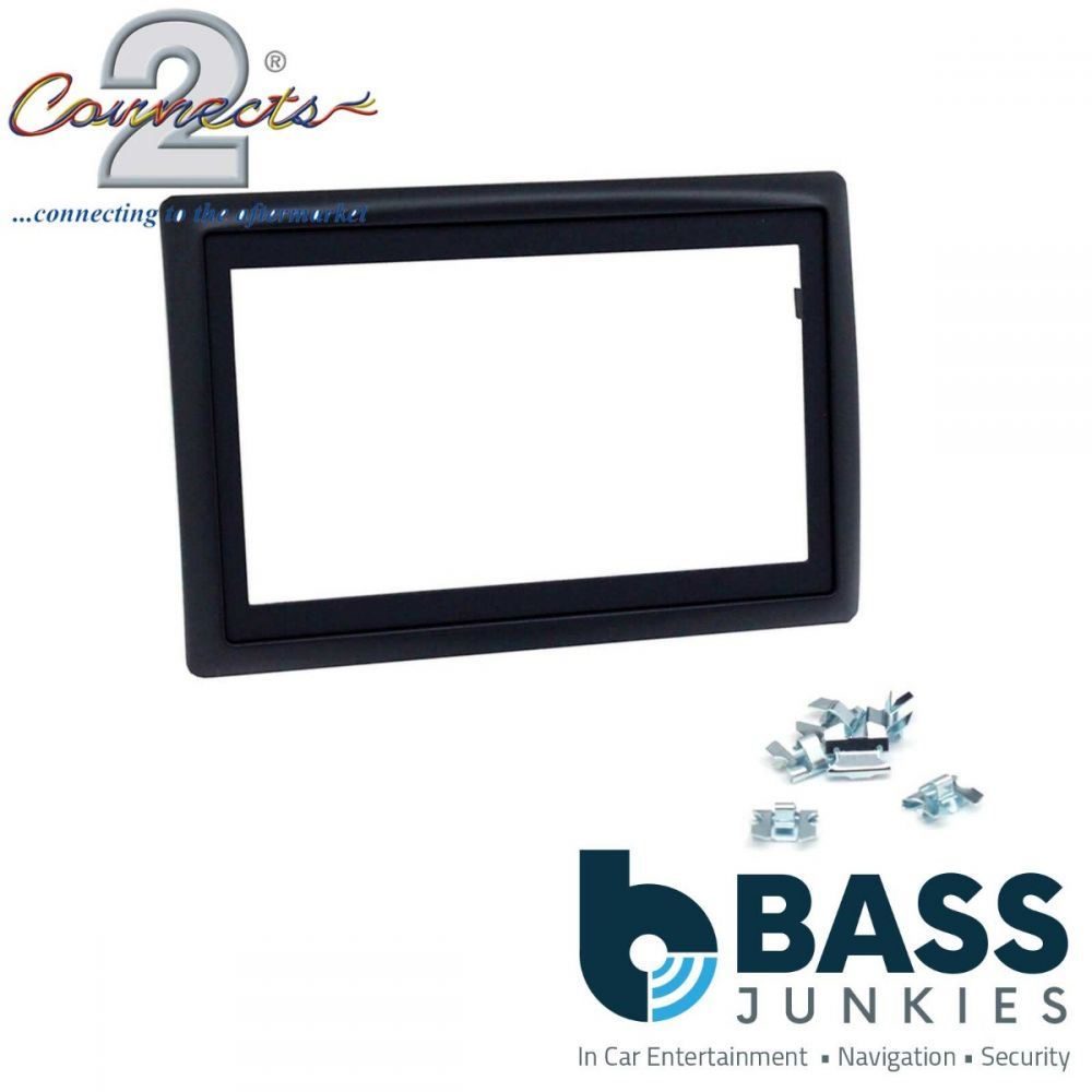 Connects2 CT24RT08 - Renault Megane 2006 - 2008 Double Din Fascia Panel