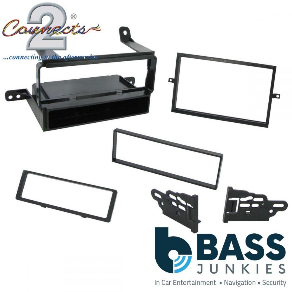 Connects2 CT24NS13 - Nissan Pathfinder 2005 - 2007 Double Din Fascia Panel
