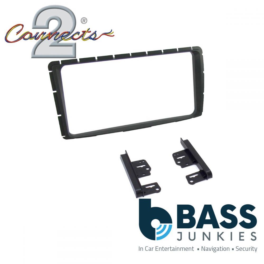 Connects2 CT23TY31 - Toyota Hilux 2012 - 2015 Double Din Fascia Panel