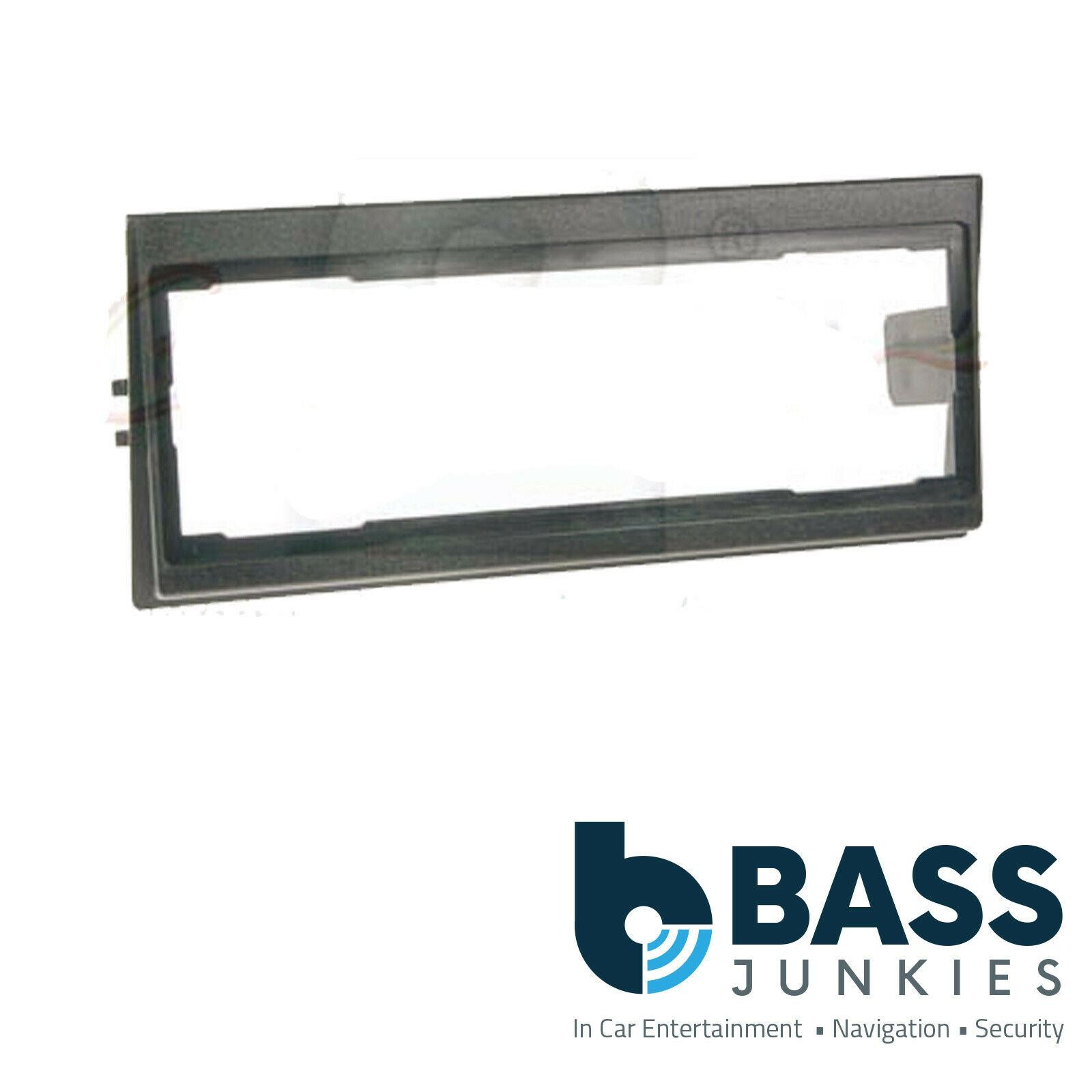 Connects2 CT24VL01 - Volvo 740 1984 - 1992 Single Din Fascia Panel