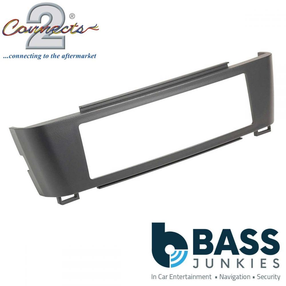Connects2 CT24NS15 - Nissan Sentra 2000 - 2006 Single Din Fascia Panel