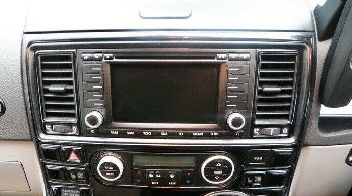 Connects2 CT24VW07 - Volkswagen Touareg 2003 - 2010 Double Din Fascia Panel