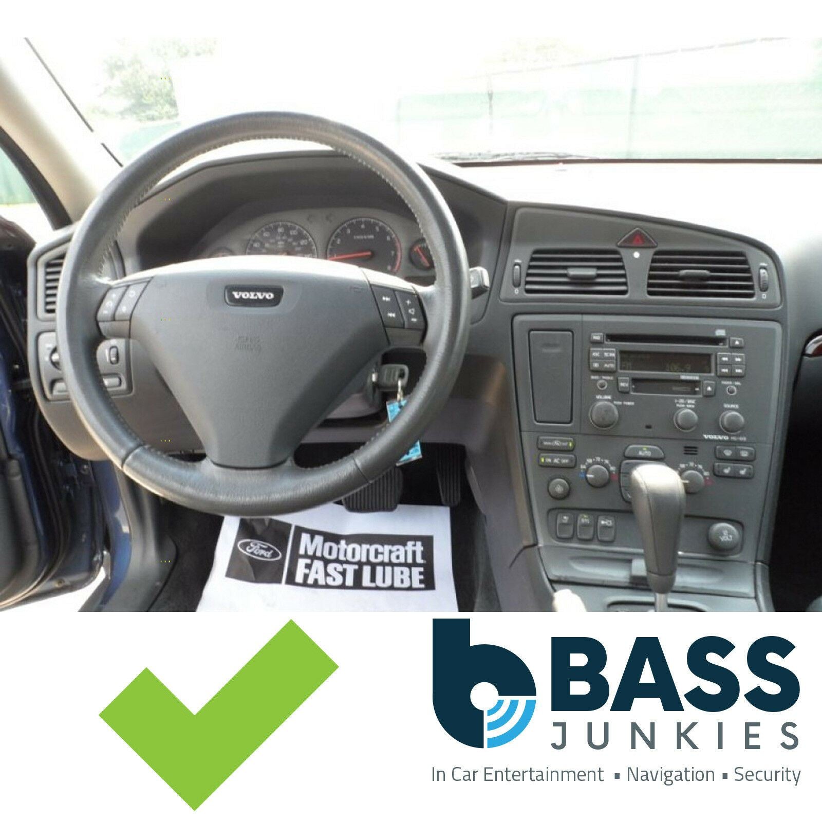 Connects2 CT23VL05 Volvo V70 XC70 S60 Car Stereo Double Din Fascia Panel