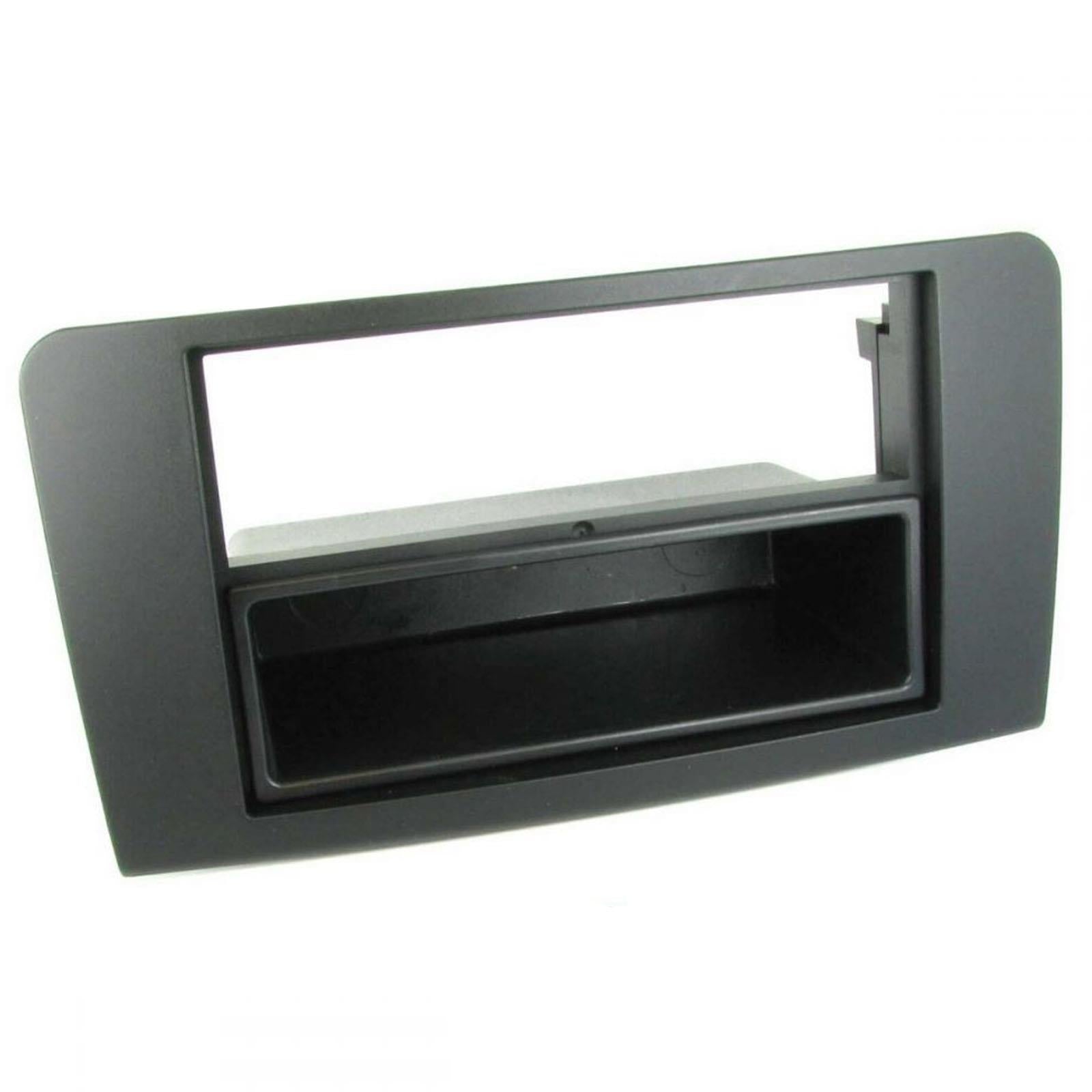 Connects2 CT24MB08 - Mercedes ML 2005 - 2011 Single Din Fascia Panel