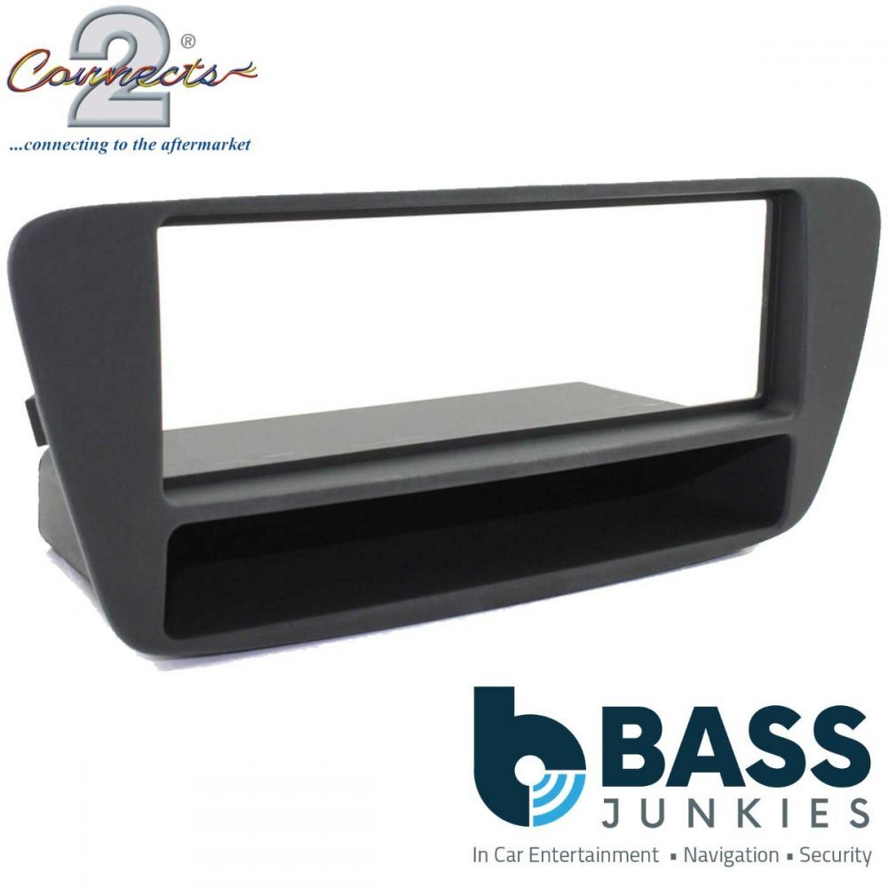 Connects2 CT24AU25 - Audi Q3 2011 Onwards Single Din Fascia Panel