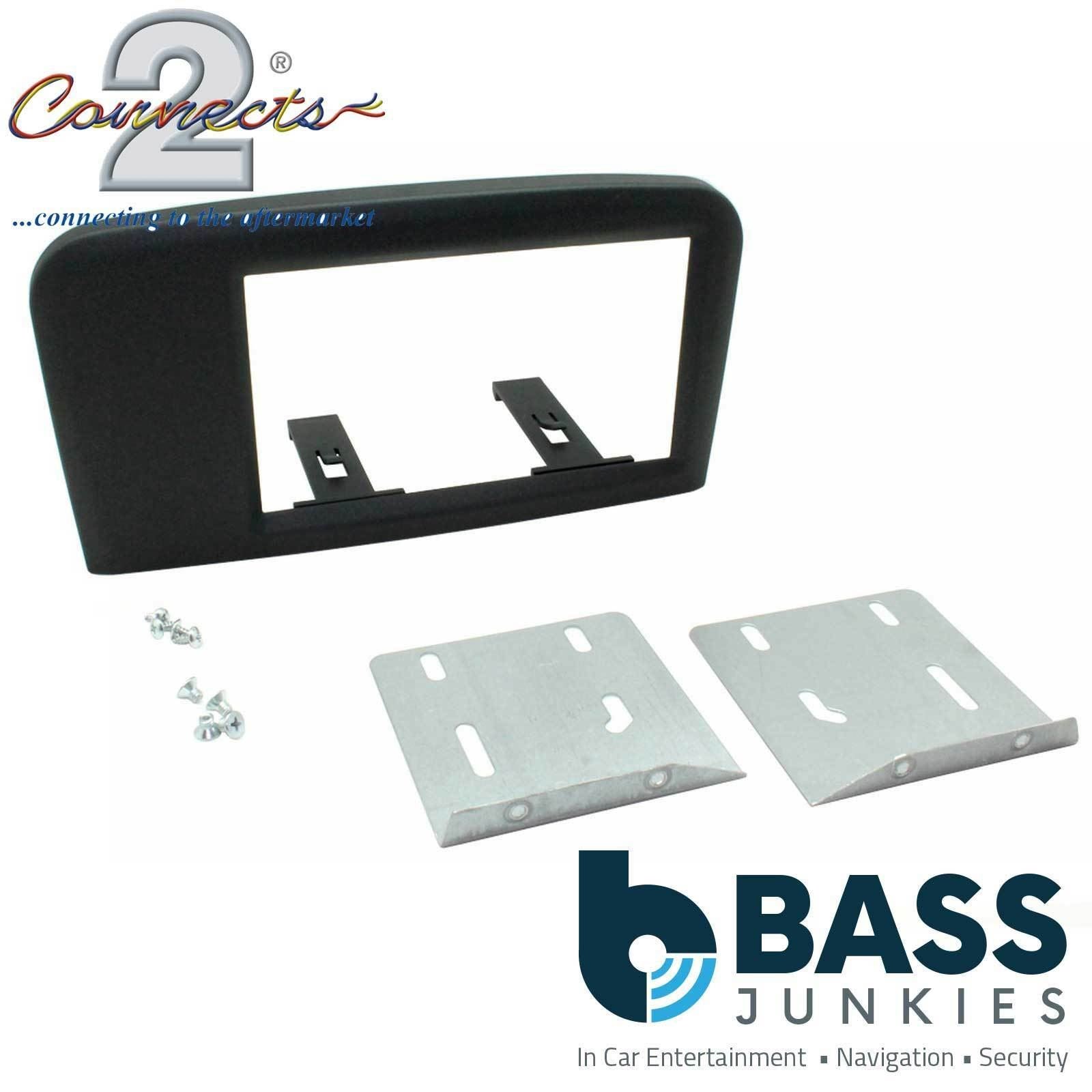 Connects2 CT23VL04 Volvo S80 2008 - 2006 Car Stereo Double Din Fascia Panel
