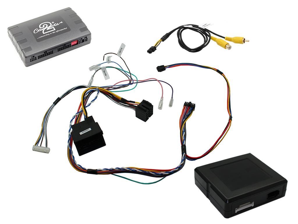 Connects2 CTUSK02-AMP Skoda Octavia 2014 Car Steering Wheel Optical Parking Sensor Display Climate Control Visualisation Infodaptor