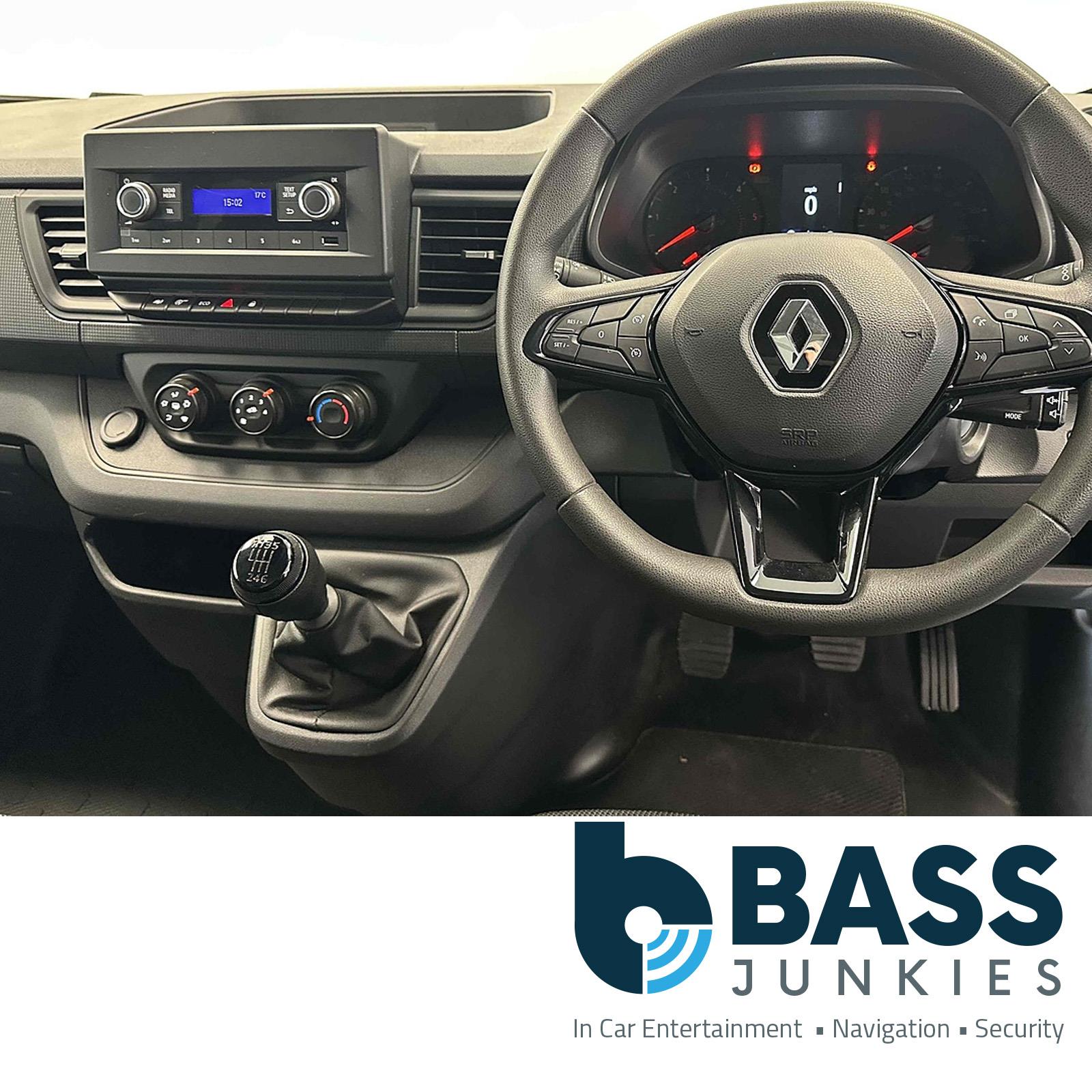Renault Trafic - Nissan Primastar 2022 Onwards Matt Black Single DIN Car Stereo Fascia Panel