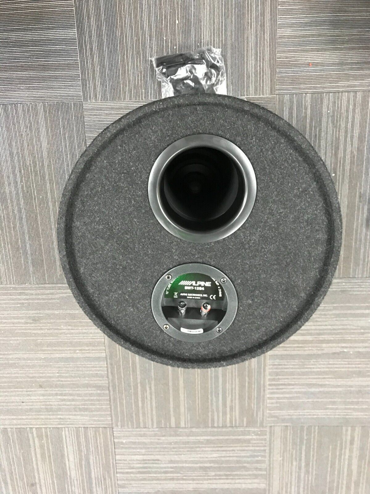 ALPINE 1000 Watts 12" Sub Subwoofer Car Bass Tube BRAND NEW (OPEN BOX)
