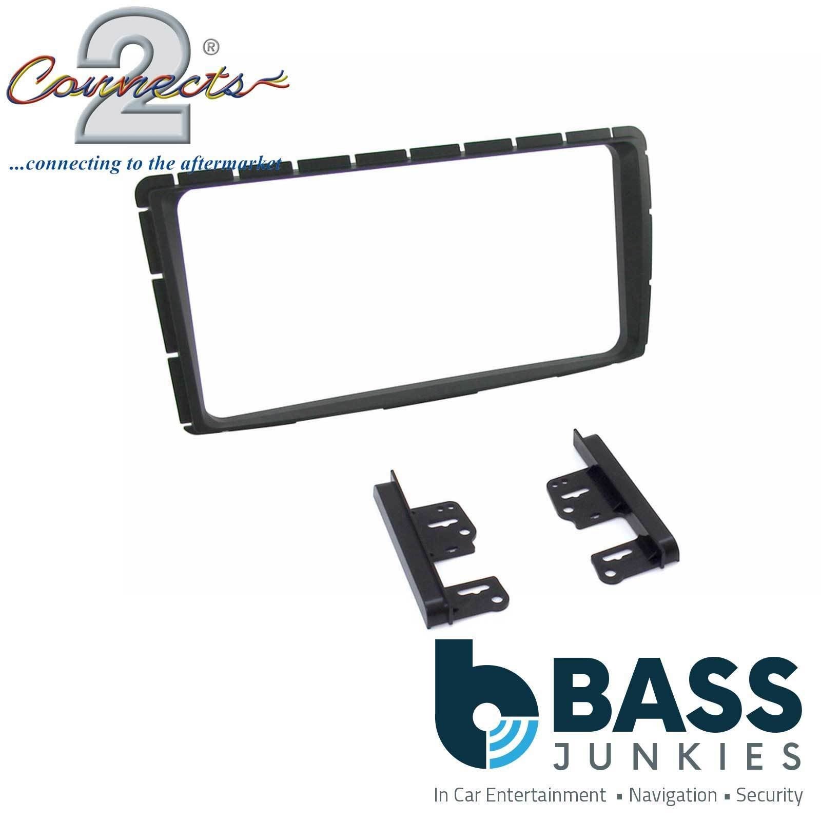 Connects2 CT23TY31 - Toyota Hilux 2012 - 2015 Double Din Fascia Panel
