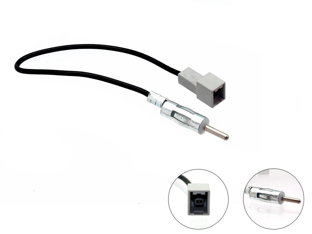 Connects2 CT27AA131 Active Car Stereo Fakra - ISO Antenna Adapter